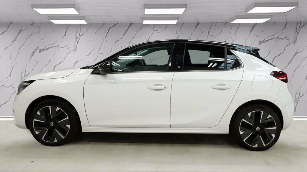 Vauxhall Corsa-e Hatchback DA22HHN White #5