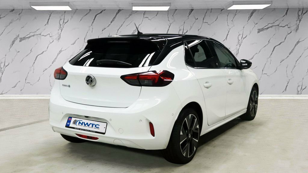 Vauxhall Corsa-e Hatchback DA22HHN White #4
