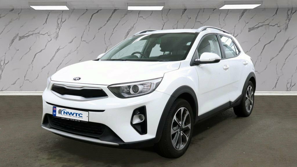 Kia Stonic 1.4L 2 White #2
