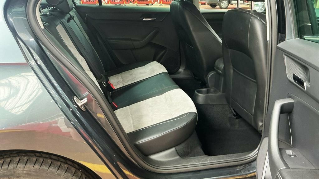 Seat Toledo 1.4 Tdi Se Dsg 89 Bhp Black #10