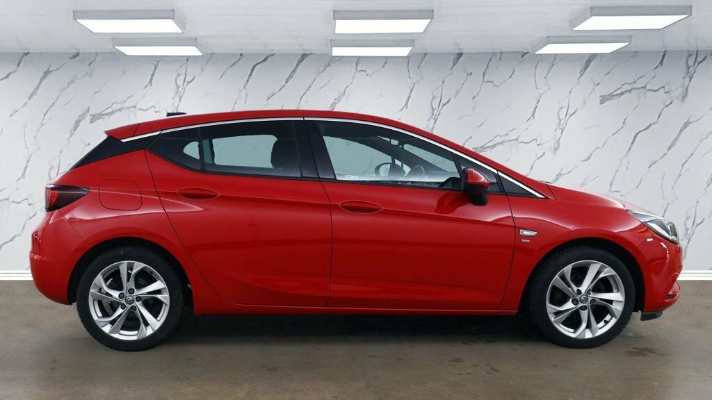 Vauxhall Astra 1L Sri Red #6