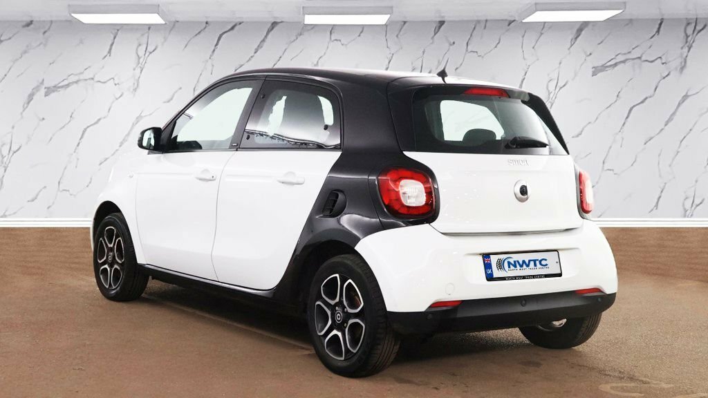 Smart Forfour 1L Prime White #3