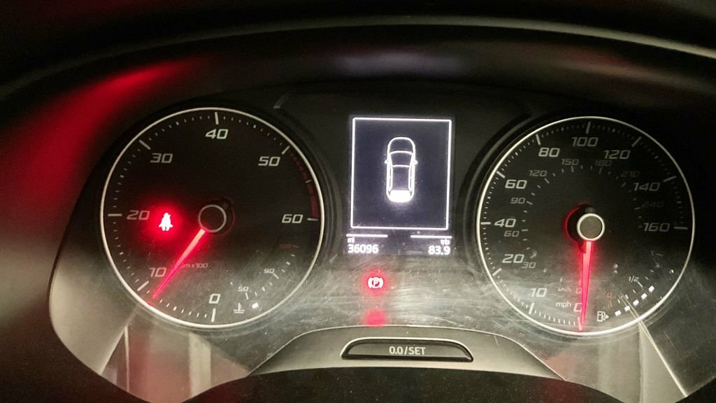 Seat Leon 1.6 Tdi Cr Se Dsg Euro 5 Ss Red #8