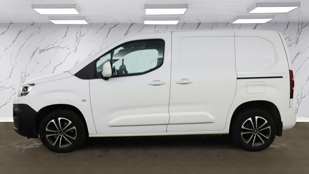 Citroen Berlingo 1.2L Driver M White #6