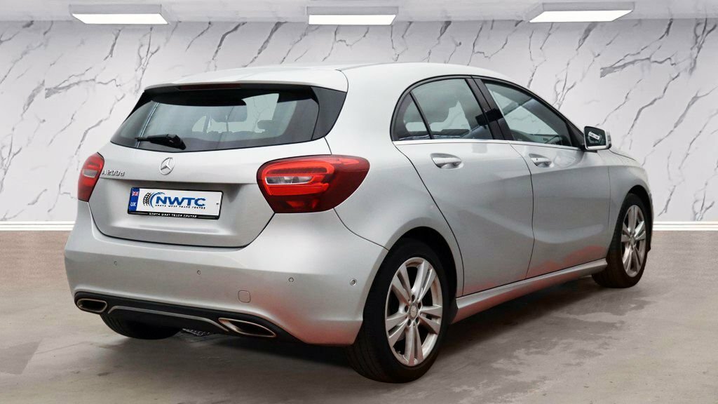 Mercedes-Benz A Class 2.1L Sport Silver #4
