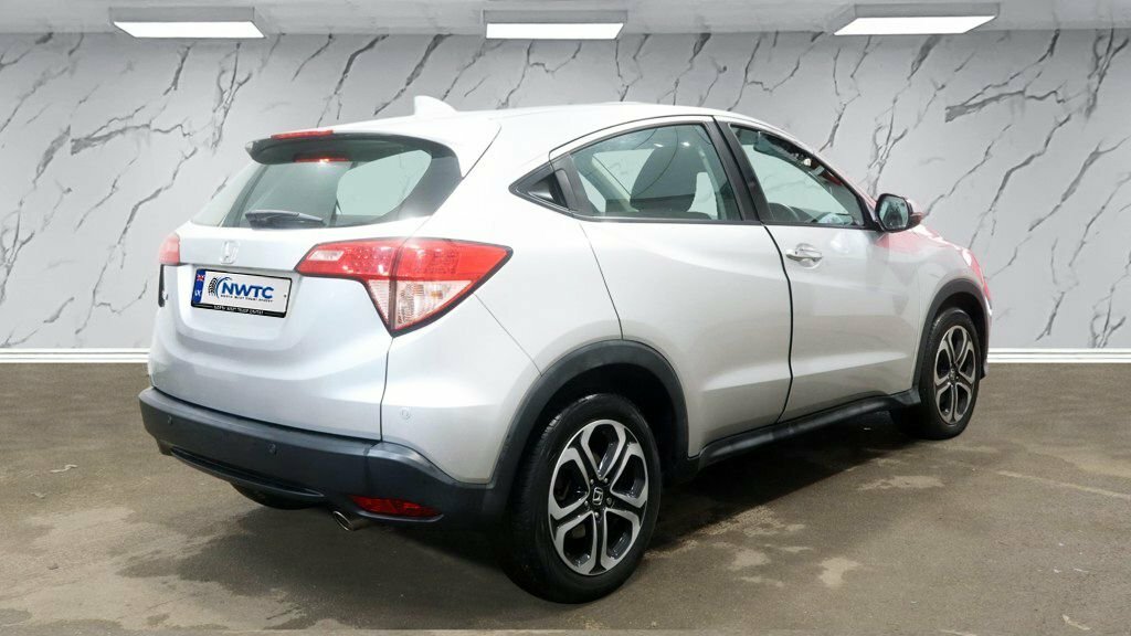 Honda Hr-V 1.6L Se Silver #4