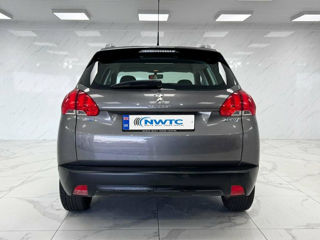Peugeot 2008 Blue Hdi Active White #8