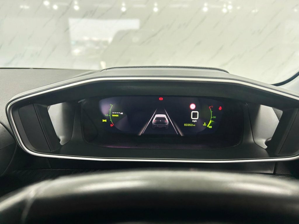 Peugeot 208 Puretech Allure Premium Ss White #15