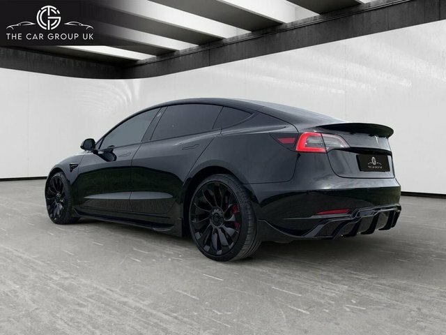 Tesla Model 3 Dual Motor Performance Saloon Black #4