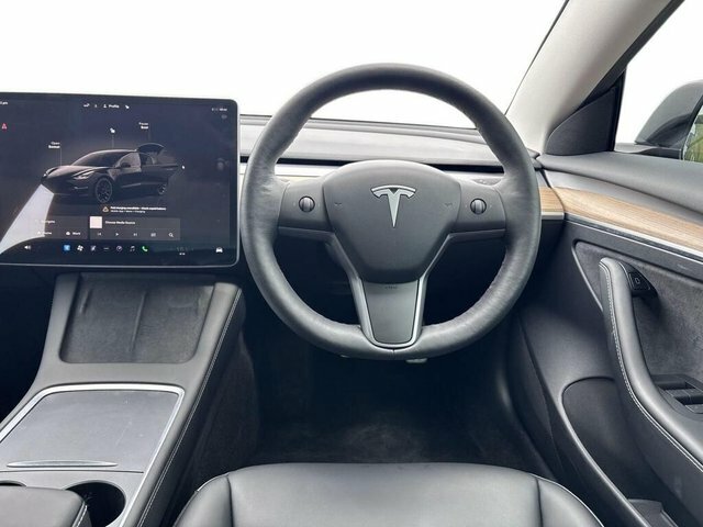 Tesla Model 3 Saloon Rwd 241 Bhp White #21