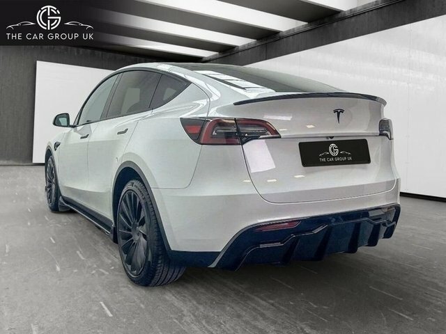 Tesla Model Y Dual Motor Long Range Suv 4Wde MT23YHK White