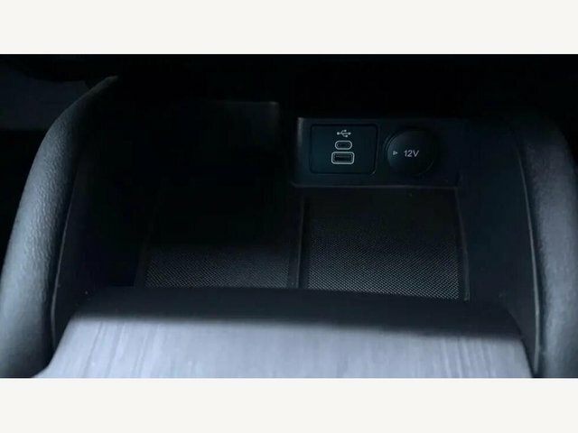 Ford Kuga 1.5 Ecoboost 150 Titanium Edition Black #16