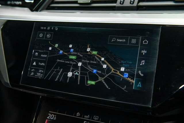 Audi E-tron Sportback Vorsprung 55 Quattro 300,00 Kw Blue #26