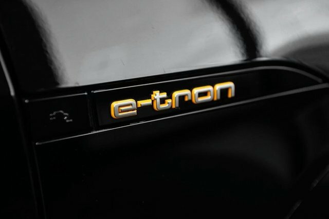 Audi E-tron Sportback Vorsprung 55 Quattro 300,00 Kw Blue #36