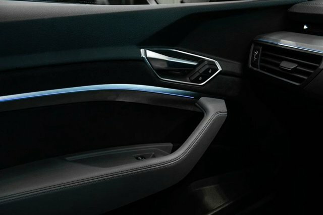 Audi E-tron Sportback Vorsprung 55 Quattro 300,00 Kw Blue #16