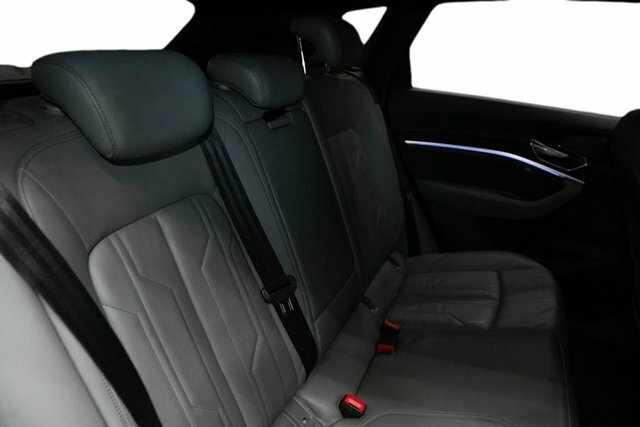 Audi E-tron Sportback Vorsprung 55 Quattro 300,00 Kw Blue #11