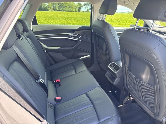 Audi E-tron 50 Technik Suv Quattro 71.2Kwh Black #6