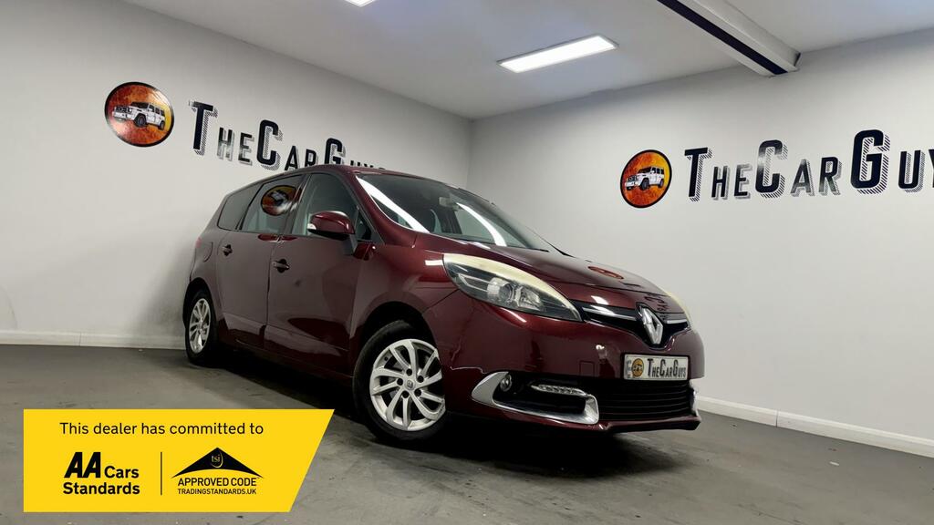 Renault Grand Scenic Dynamique Tomtom Red