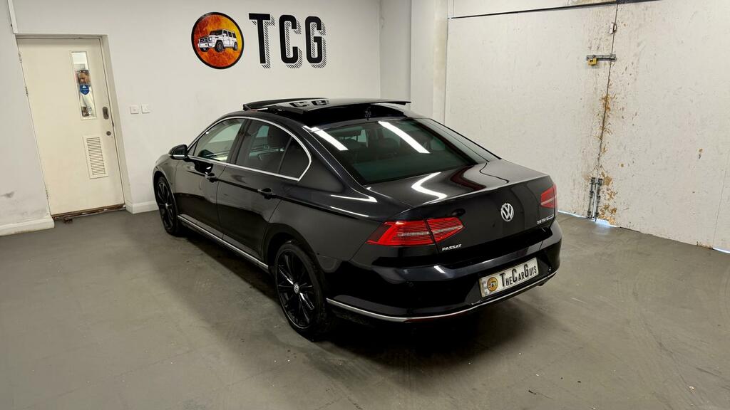 Volkswagen Passat 2.0 Tdi Gt Saloon Black #4