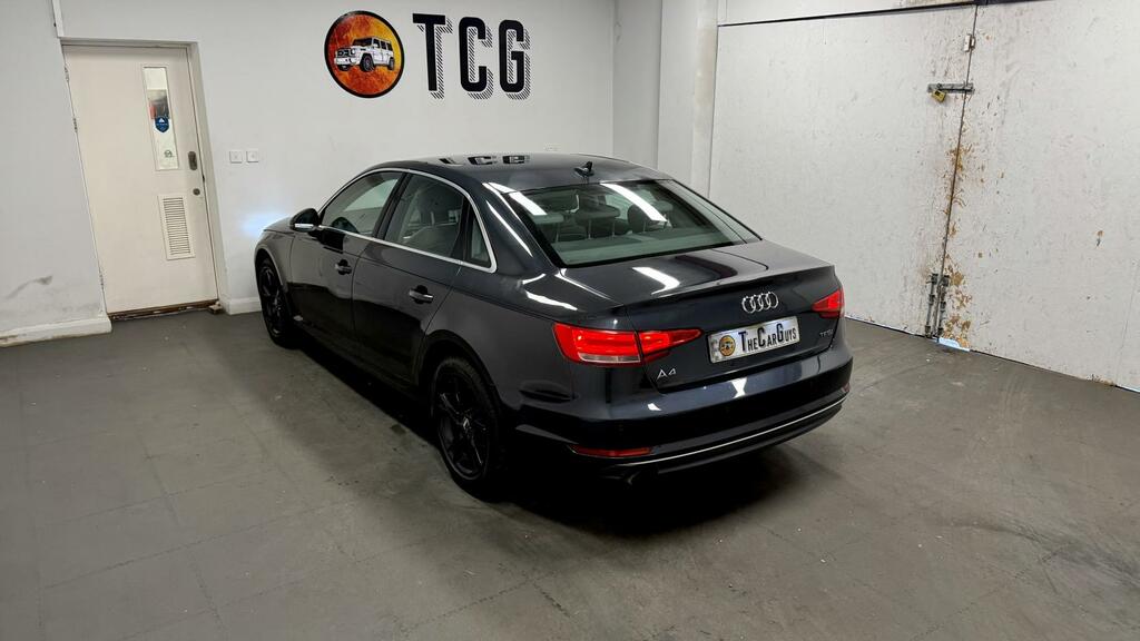 Audi A4 2.0 Tdi Ultra 190 S Line Leatheralc Black #36