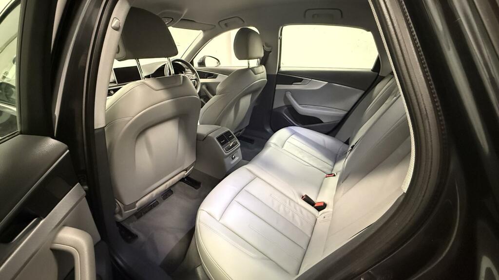 Audi A4 2.0 Tdi Ultra 190 S Line Leatheralc Black #14