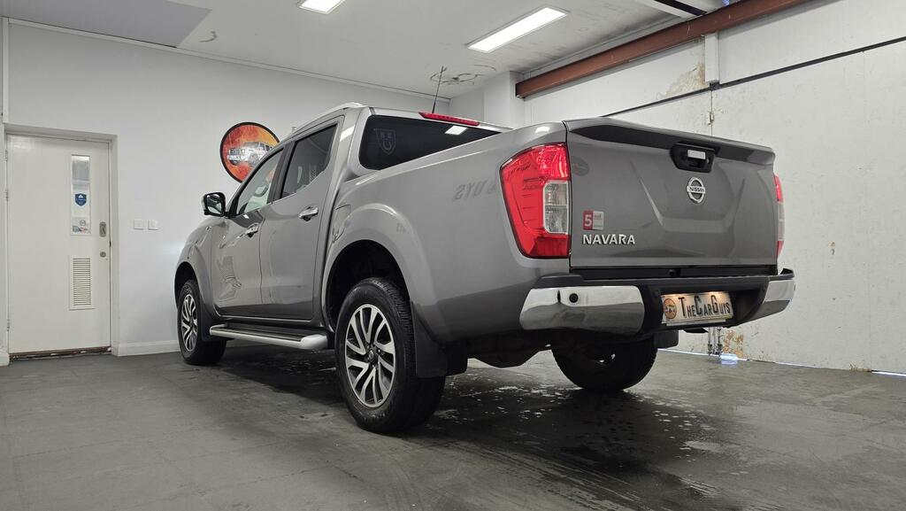 Nissan Navara Dci Tekna Shr Dcb Black #7