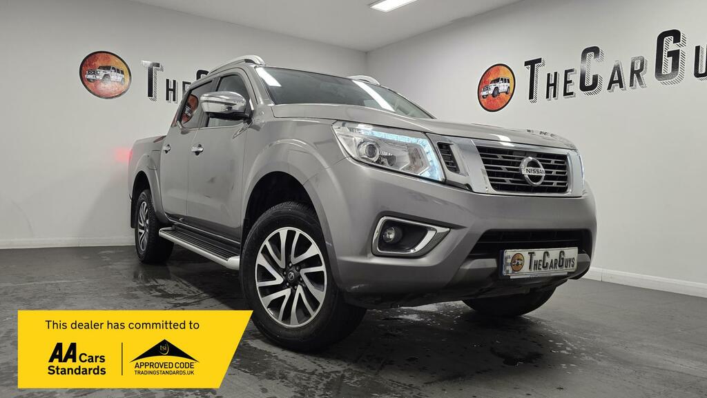 Nissan Navara 2.3 Dci Tekna Pickup Double Cab Grey