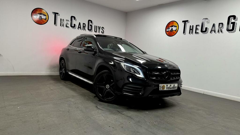 Mercedes-Benz GLA Class Amg Line Black #5