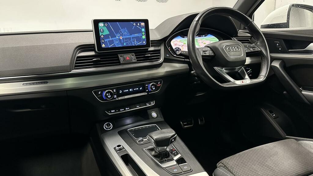 Audi Q5 S Line White #2