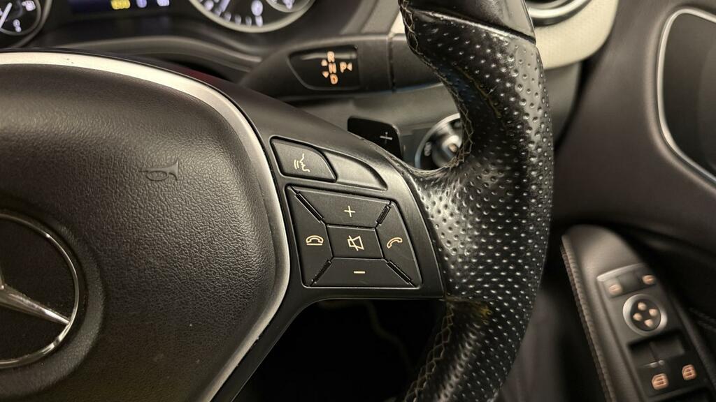 Mercedes-Benz B Class 1.8 B180 Cdi Blueefficiency Se 109 Bhp Grey #28