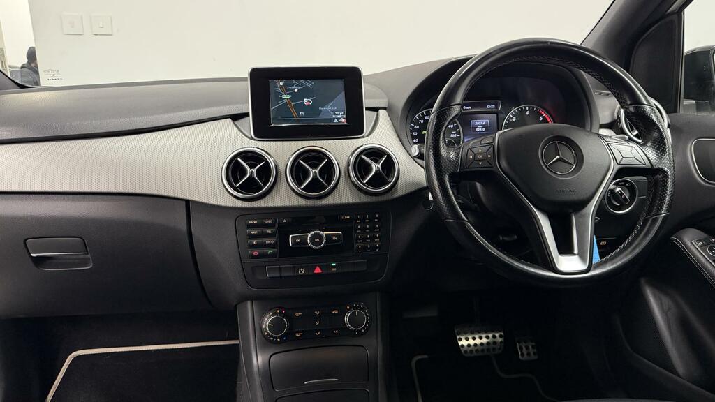 Mercedes-Benz B Class Sport White #5