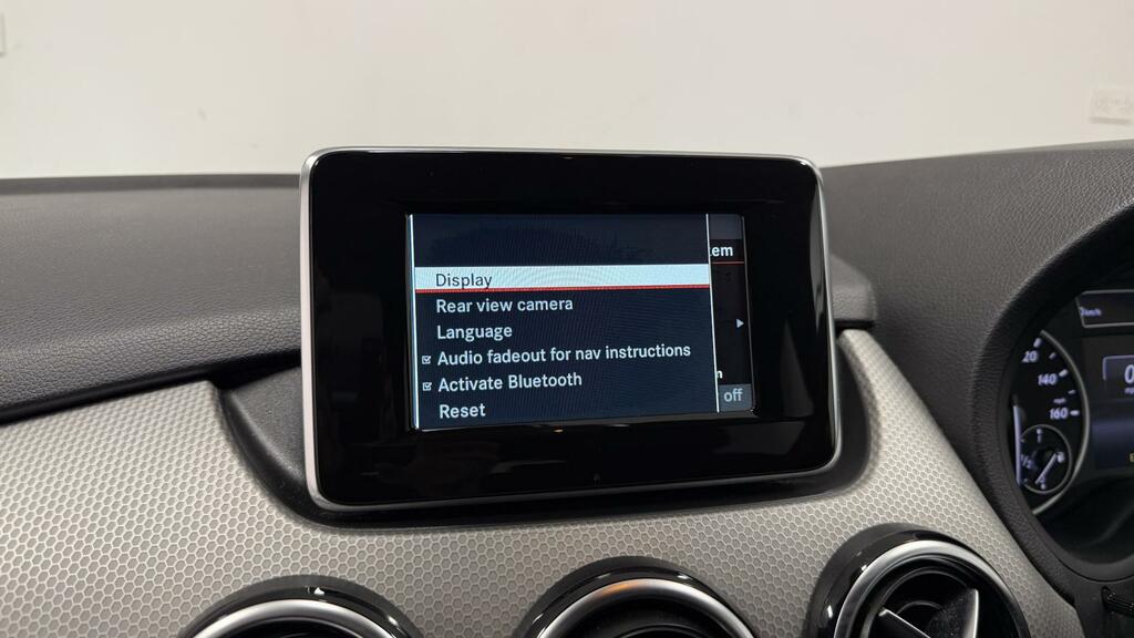 Mercedes-Benz B Class 1.8 B180 Cdi Blueefficiency Se 109 Bhp Grey #21