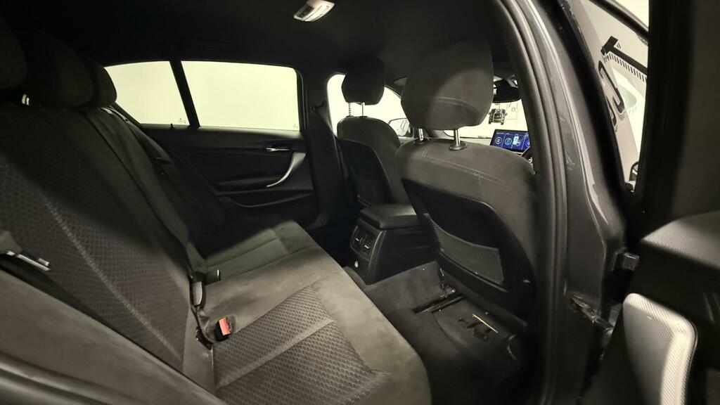 BMW 1 Series 118D Sport Black #14