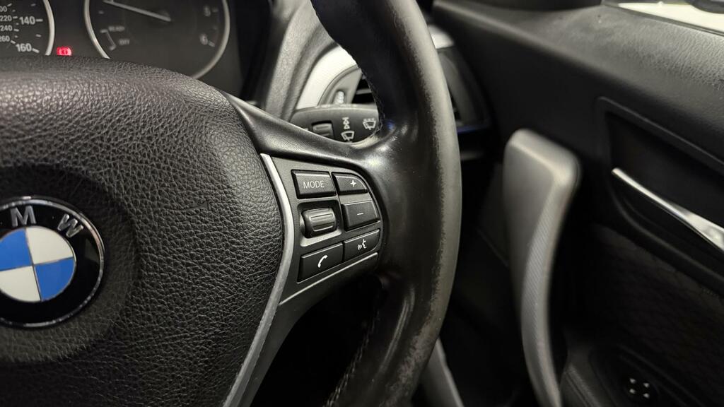 BMW 1 Series 118D Sport Black #33