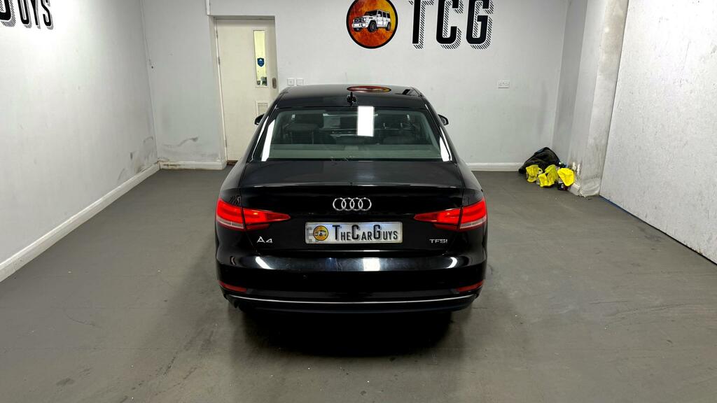 Audi A4 Sport Black #30