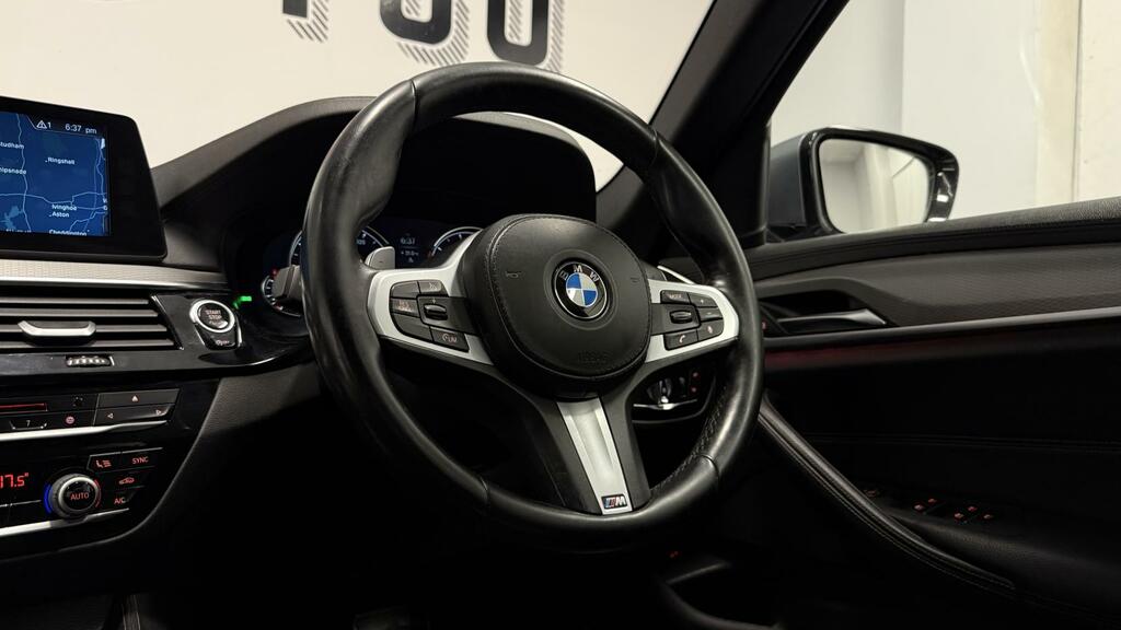 BMW 5 Series 530D Se Touring Blue #31