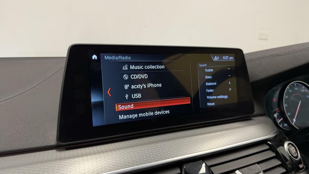 BMW 5 Series 530D Se Touring Blue #23