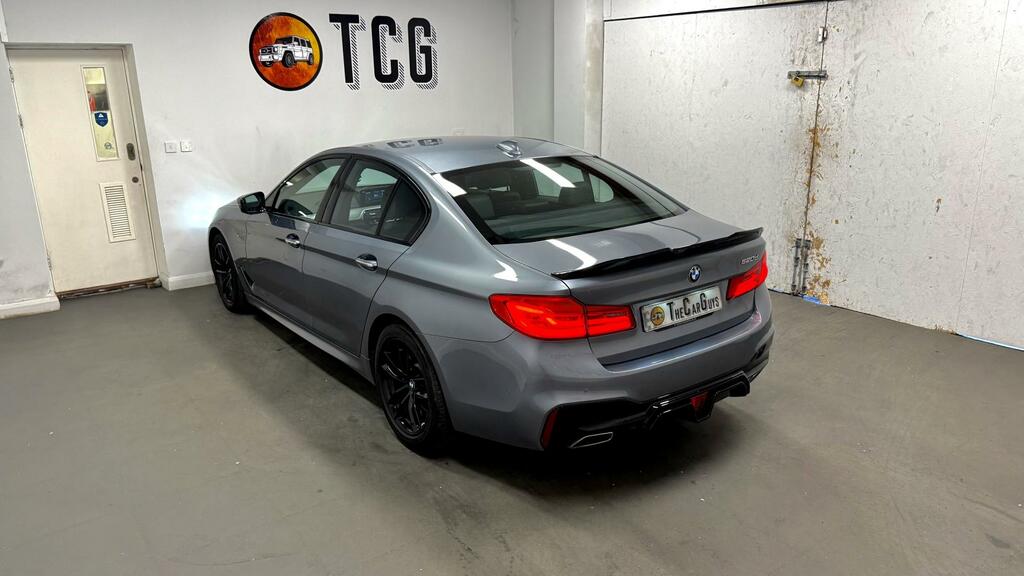 BMW 5 Series 530D Se Touring Blue #35
