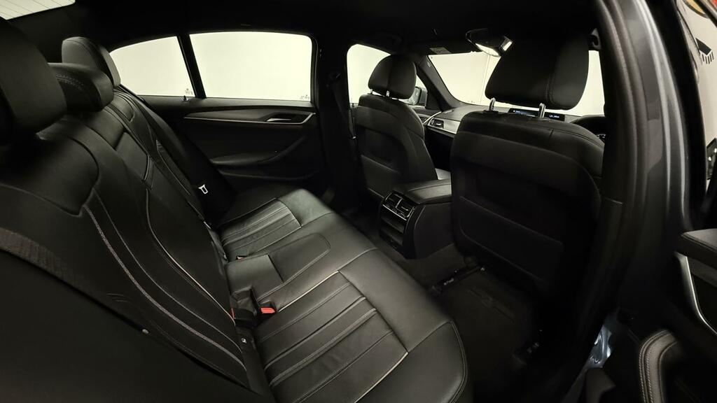 BMW 5 Series 530D Se Touring Blue #16