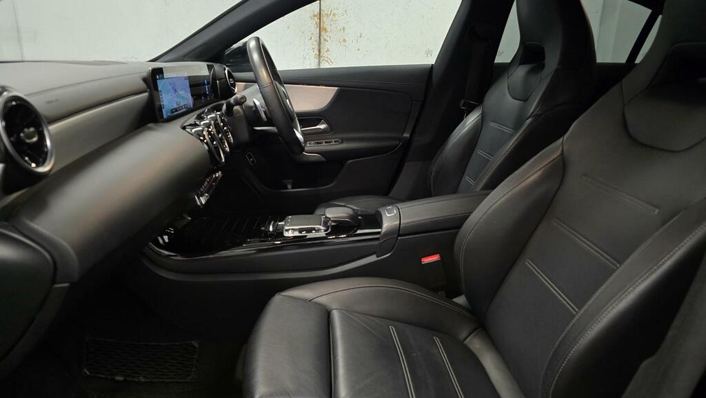 Mercedes-Benz CLA Class Mercedes-benz Cla Coupe Cla 220D Amg Line P Black #8