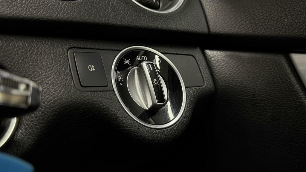 Mercedes-Benz C Class 2.1L C300 H Amg Line 204 Bhp Silver #27