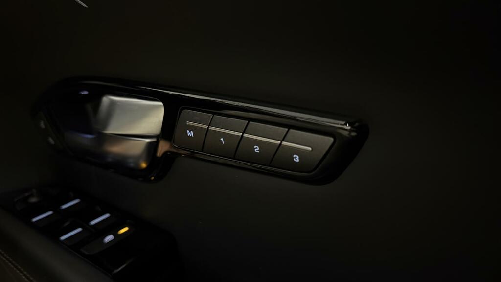 Land Rover Range Rover Evoque Land Rover 2.0 D180 R-dynamic Se Black #12