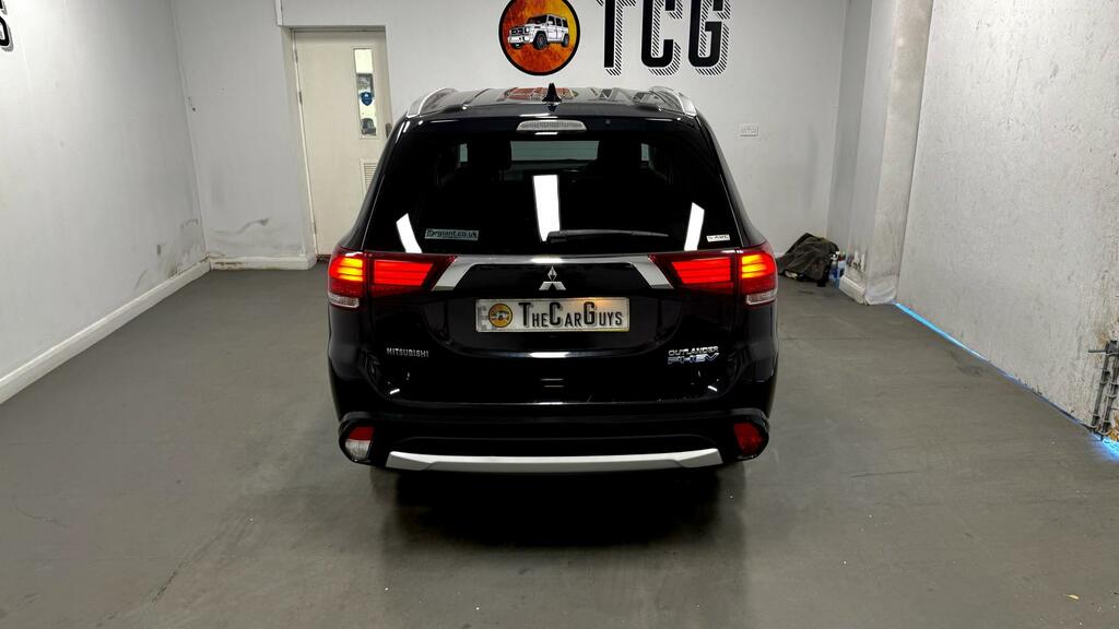 Mitsubishi Outlander Phev 2.0H 12Kwh 5Hs Cvt 4Wd  #38