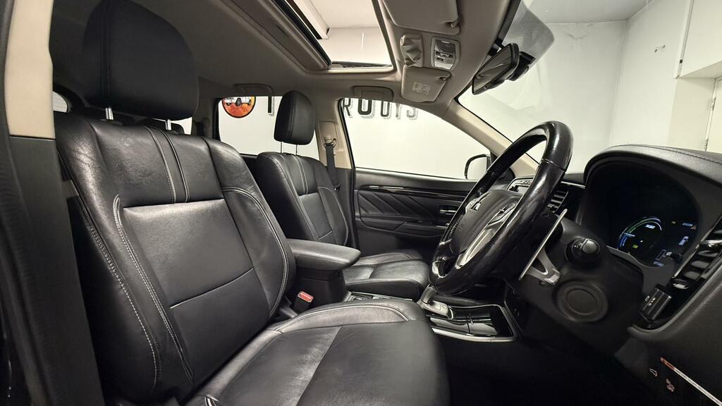 Mitsubishi Outlander Phev 2.0H 12Kwh 5Hs Cvt 4Wd  #15