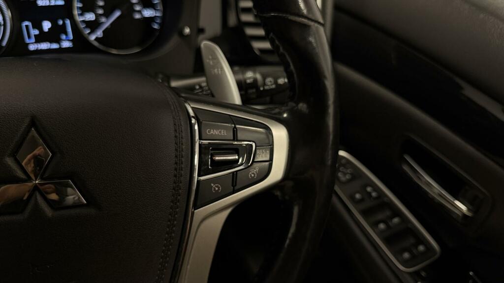 Mitsubishi Outlander Phev 2.0H 12Kwh 5Hs Cvt 4Wd  #33
