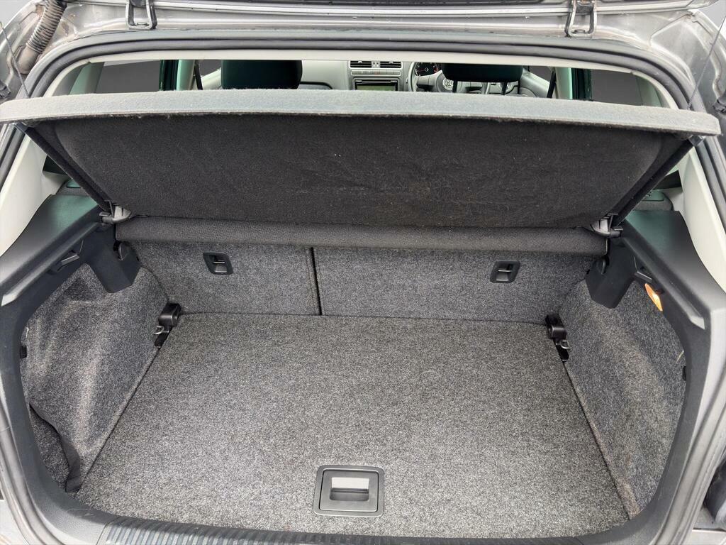 Volkswagen Polo  Black #16