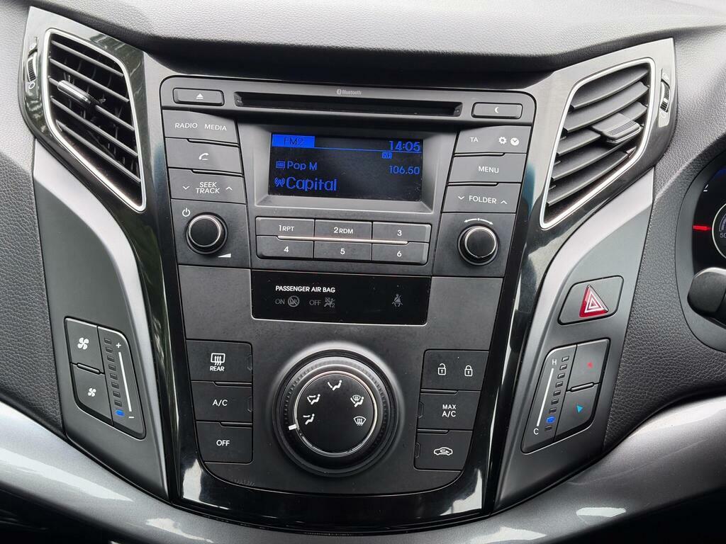 Hyundai I40 Estate White #15