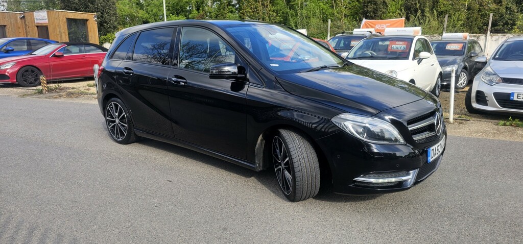 Mercedes-Benz B Class Mpv 1.8 B180 Cdi Blueefficiency Sport 2013 Black #2