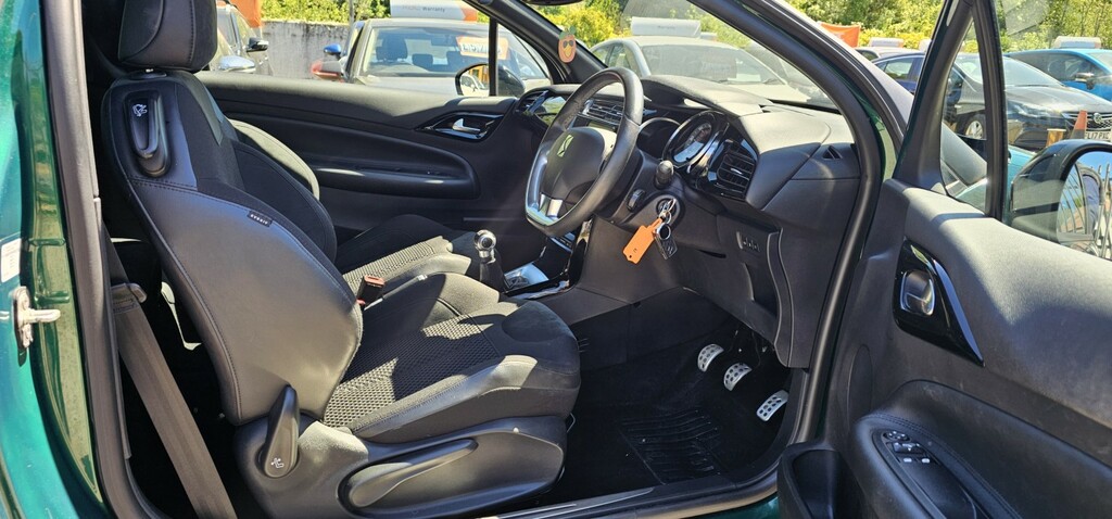 Citroen DS3 1.2 Puretech Elegance Eat6 #8