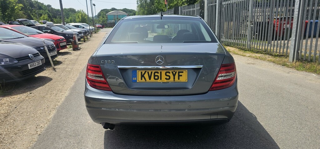 Mercedes-Benz C Class Saloon 1.8 C180 Blueefficiency Se 2011 Grey #4